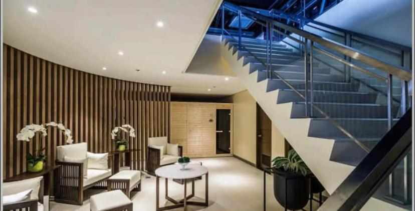 Classy 2Br Suite At Eastwood City With Pool And City Skyline View Manila Bagian luar foto