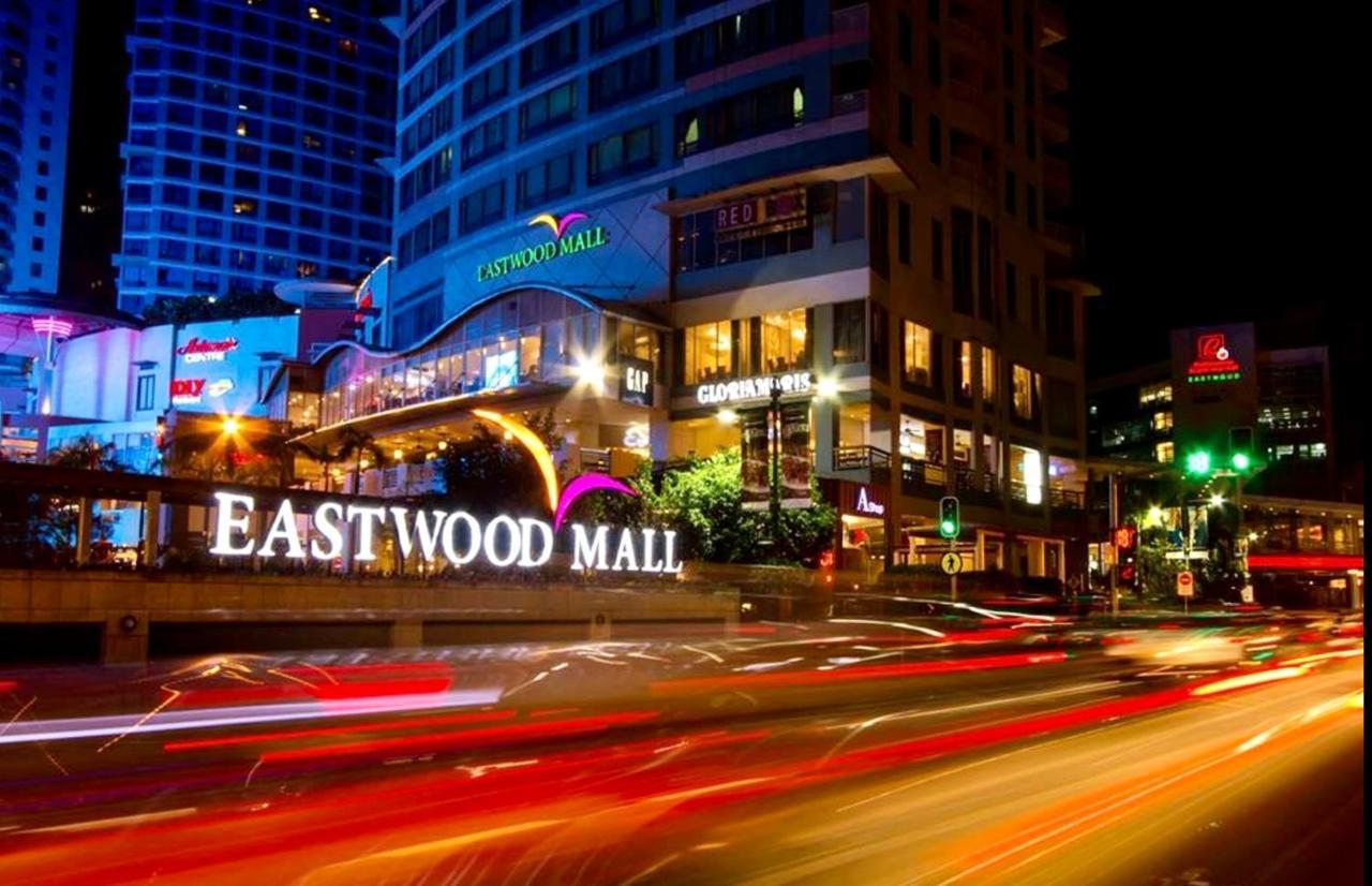 Classy 2Br Suite At Eastwood City With Pool And City Skyline View Manila Bagian luar foto